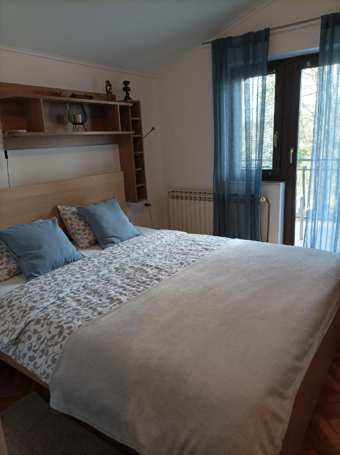 Apartments Strmac สลูน ภายนอก รูปภาพ