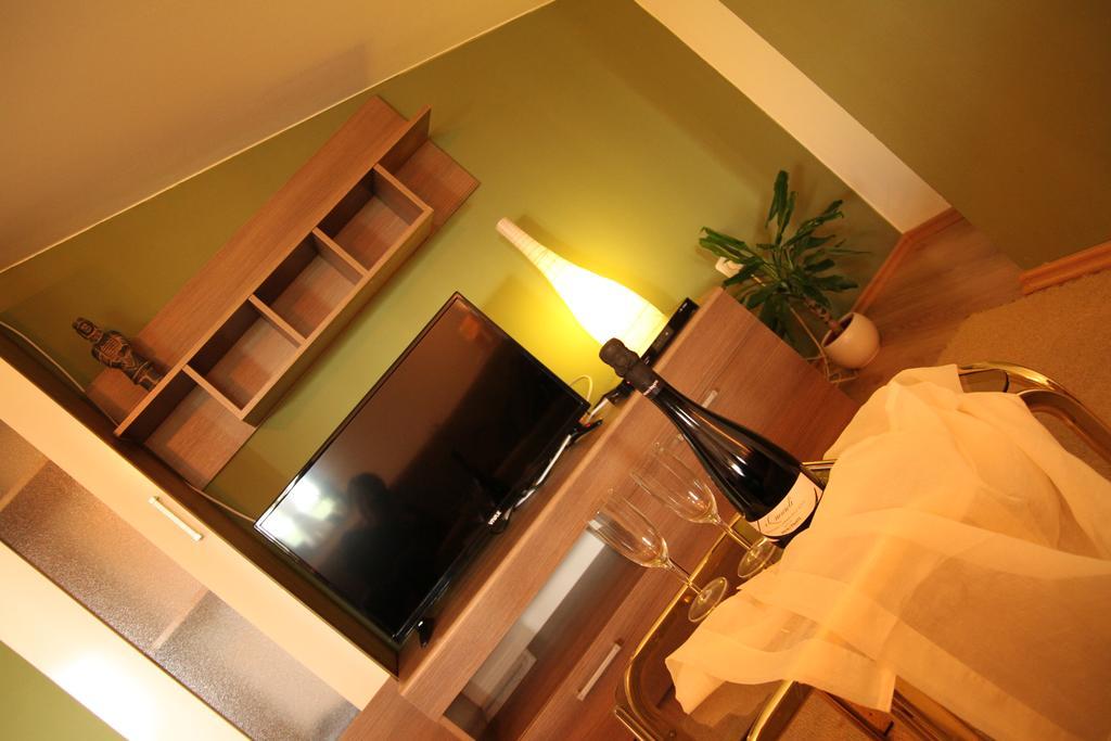 Apartments Strmac สลูน ภายนอก รูปภาพ