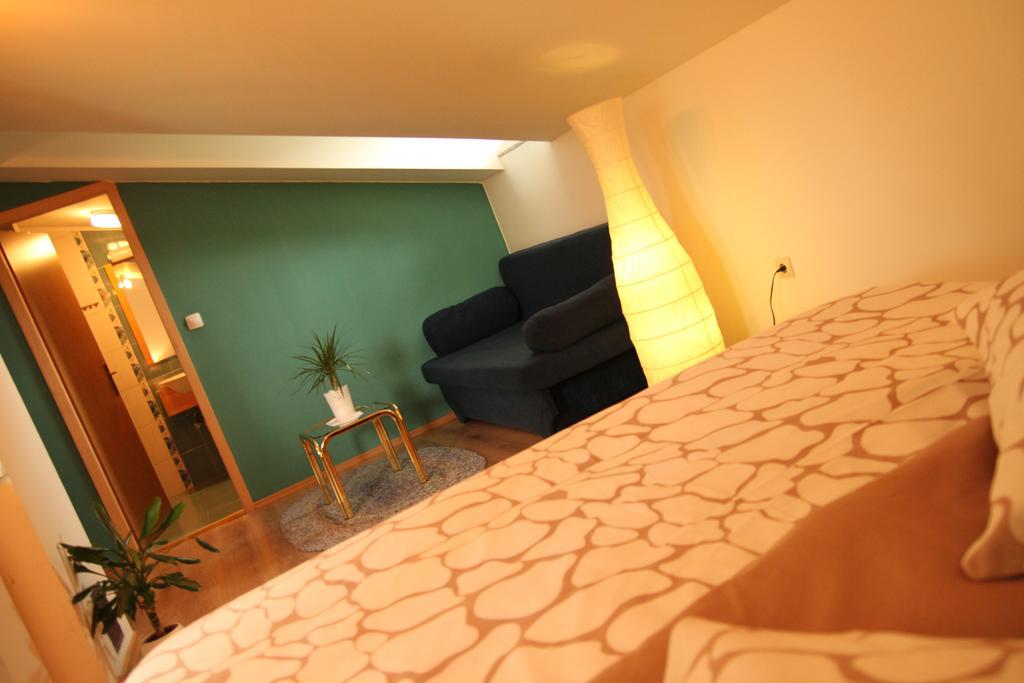 Apartments Strmac สลูน ภายนอก รูปภาพ