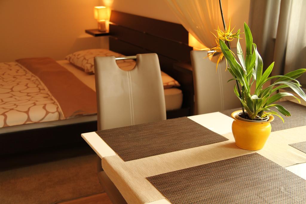 Apartments Strmac สลูน ภายนอก รูปภาพ
